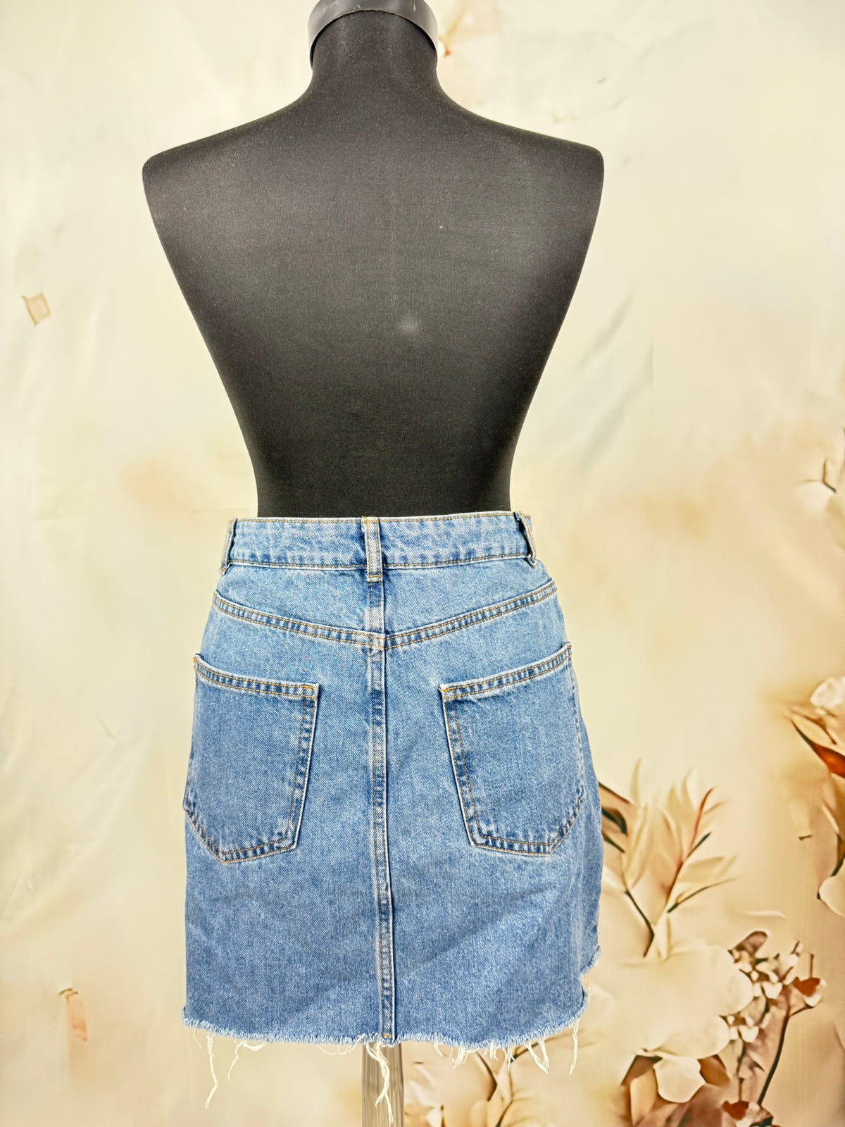 Fustă Mini din Denim Bleu cu Tiv Franjurat