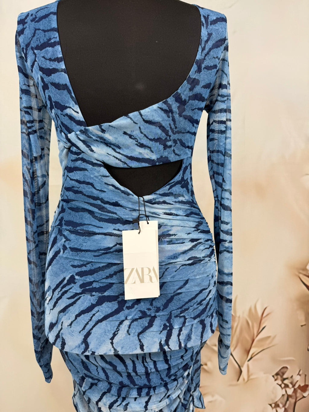 Rochie mini albastră din mesh cu print zebra