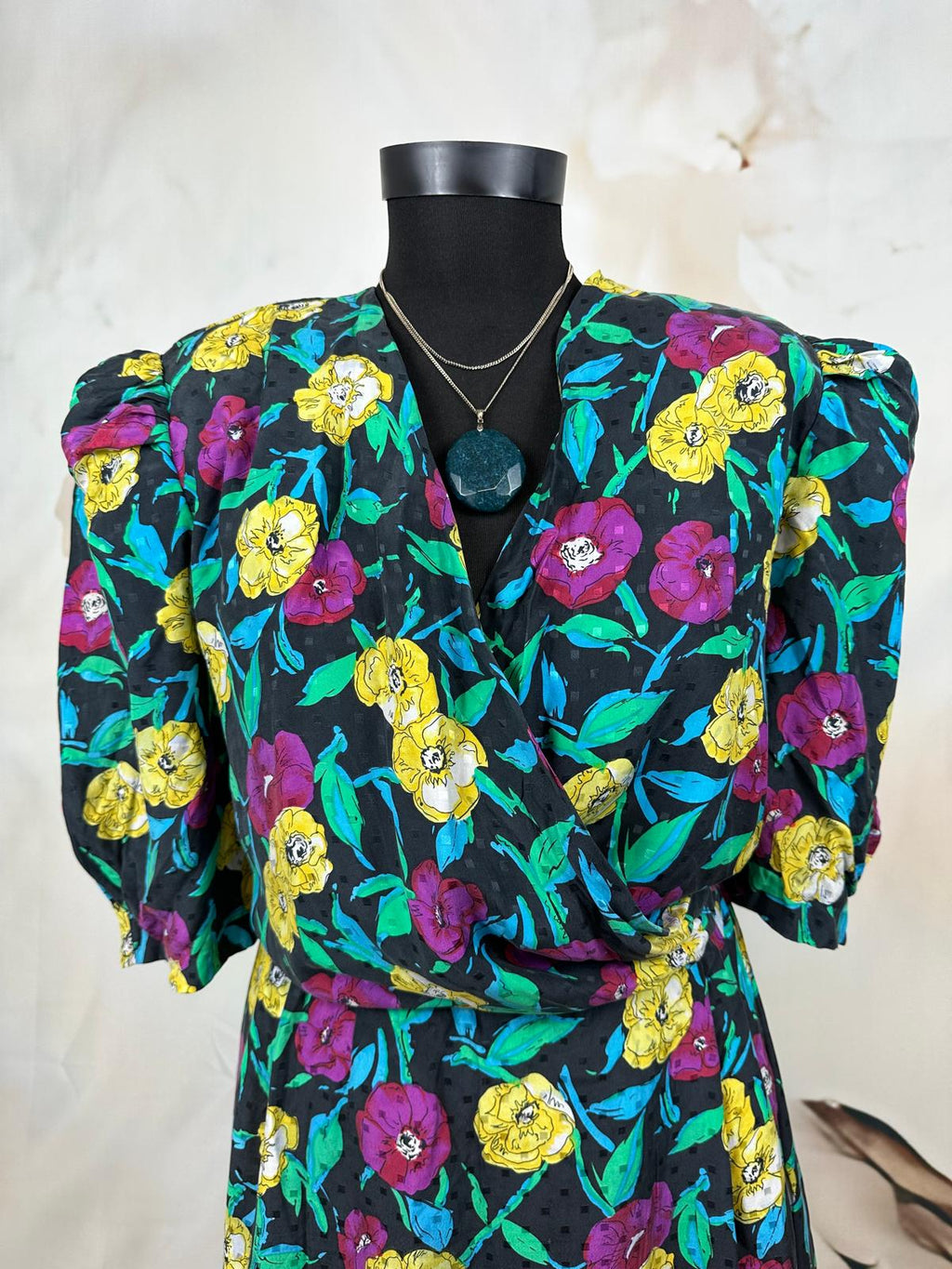 Rochie midi petrecută din mătase 100% cu print floral